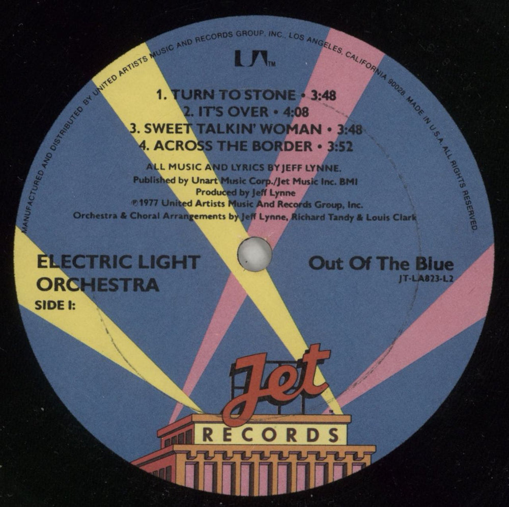 Electric Light Orchestra Out Of The Blue - Complete with Merchandise Insert UK 2-LP vinyl record set (Double LP Album) ELO2LOU869348