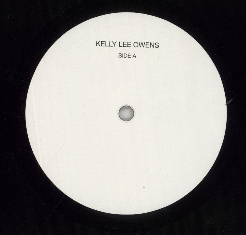 Kelly Lee Owens Kelly Lee Owens UK vinyl LP album (LP record) 45OLPKE797994