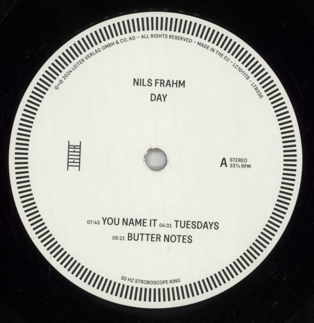 Nils Frahm Day UK vinyl LP album (LP record) OZ5LPDA843623