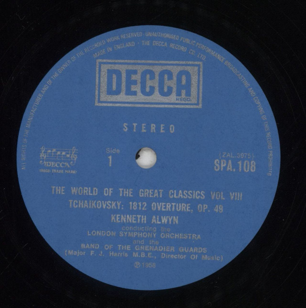 Pyotr Ilyich Tchaikovsky The World Of The Great Classics Vol. 8 UK vinyl LP album (LP record) T3NLPTH630163