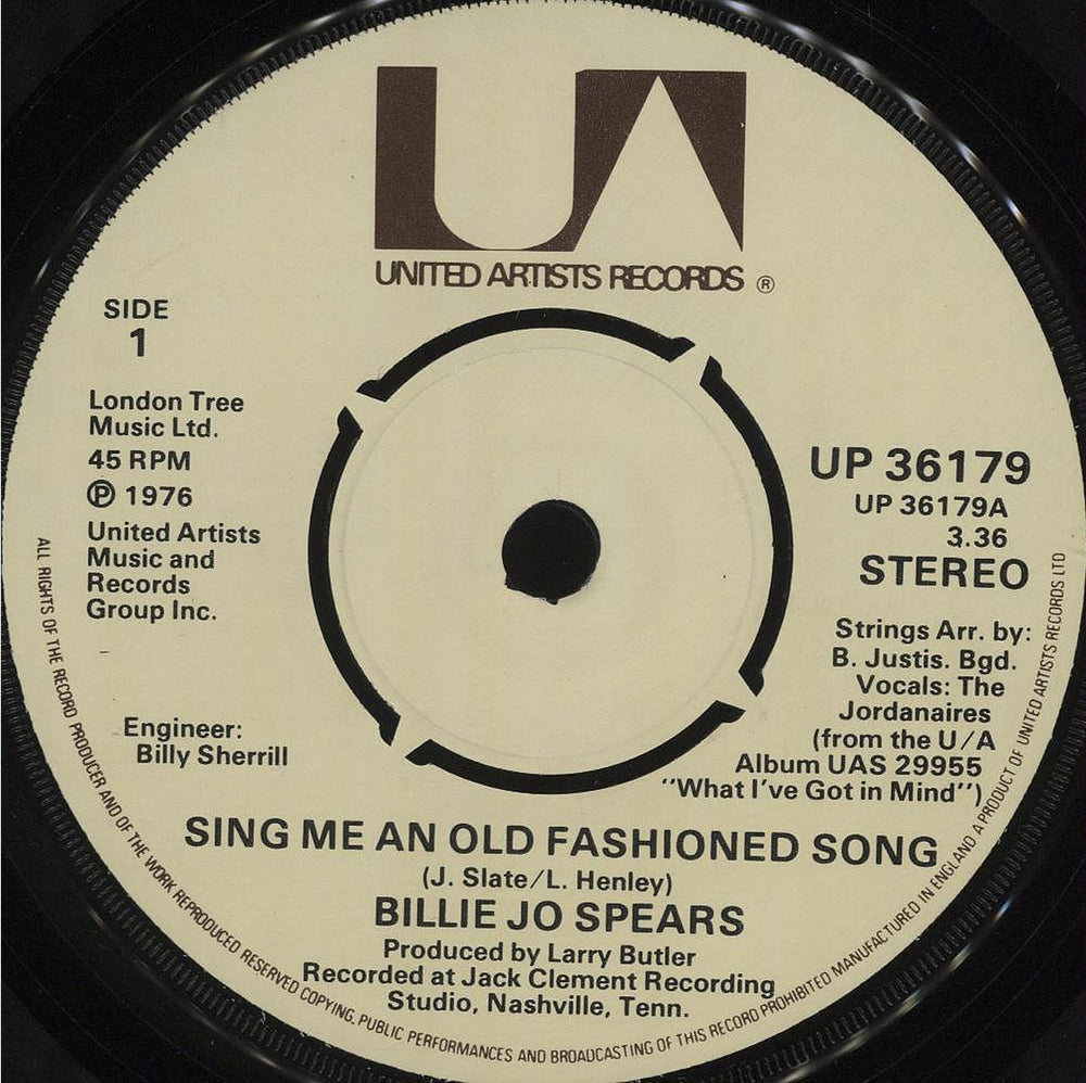 Billie Jo Spears Sing Me An Old Fashioned Song UK 7" vinyl single (7 inch record / 45) UP36179