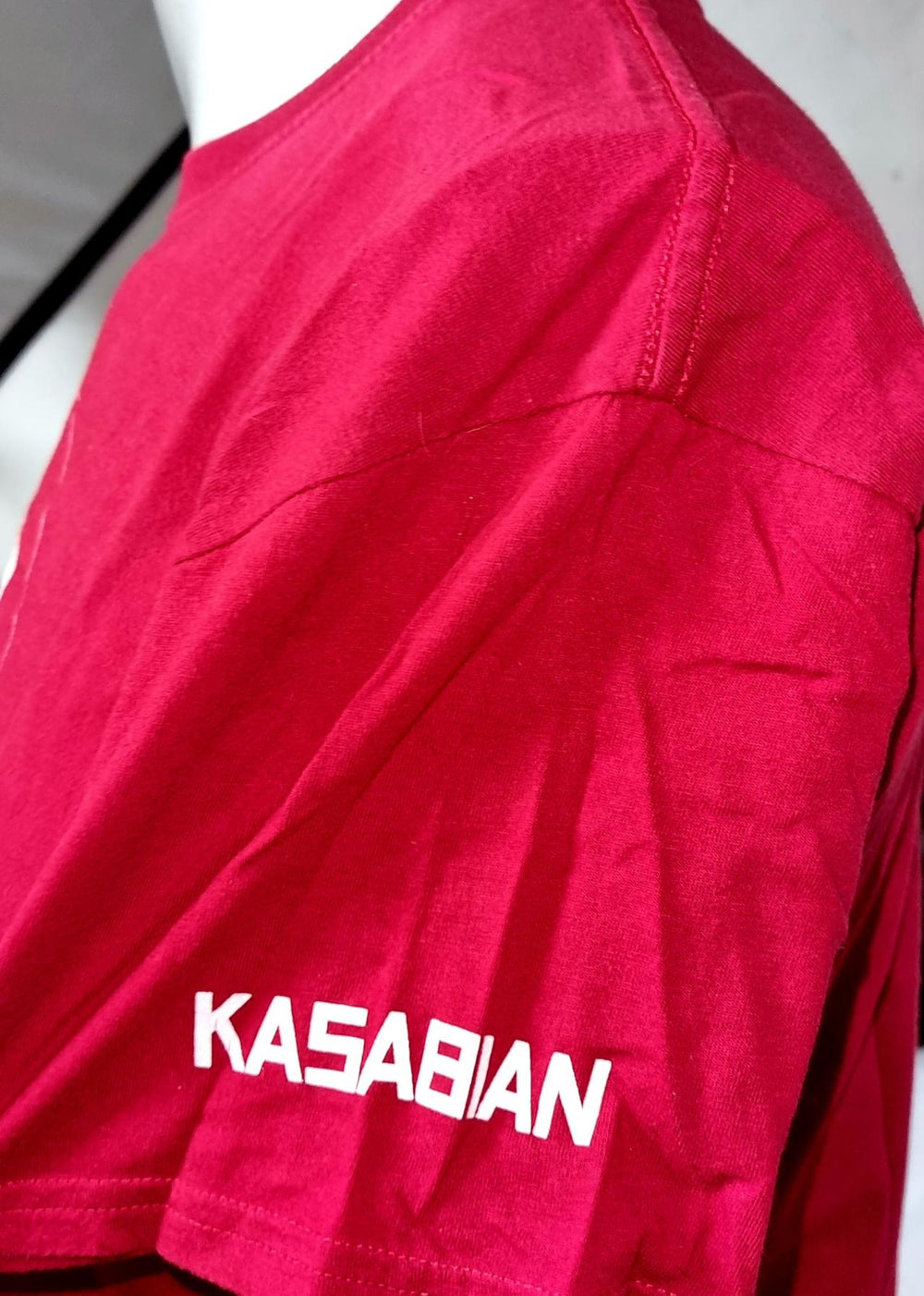 Kasabian 'Eye' T-Shirt - Red M UK t-shirt KABTSEY782711