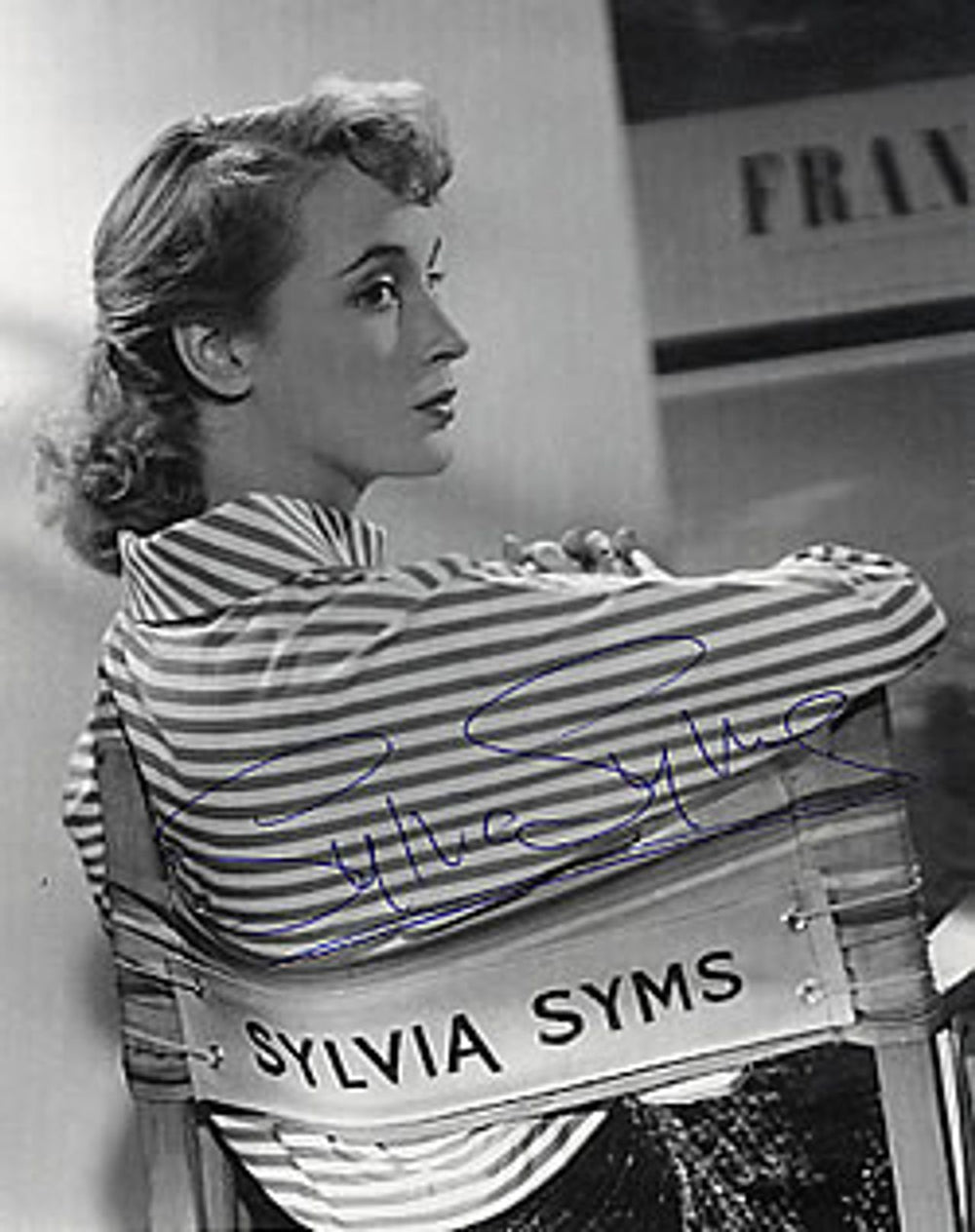 Syliva Syms (UK) Autographed Portrait Picture UK Promo memorabilia SIGNED PICTURE