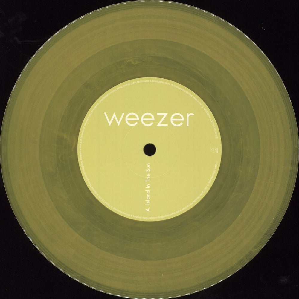 Weezer Island In The Sun - Yellow Vinyl UK 7" vinyl single (7 inch record / 45) WEE07IS292288